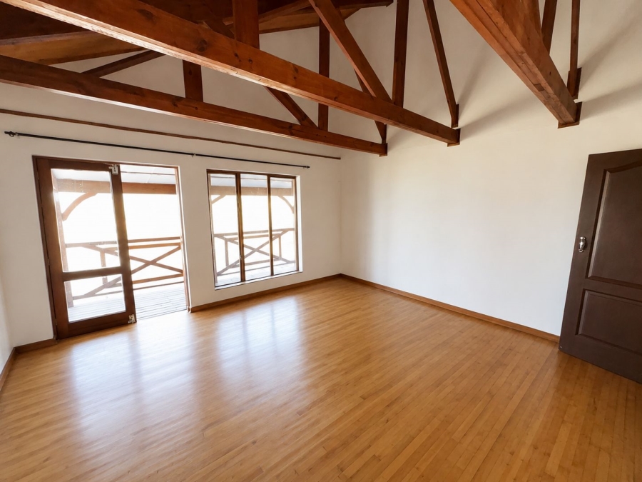 5 Bedroom Property for Sale in Waterkloof A H North West